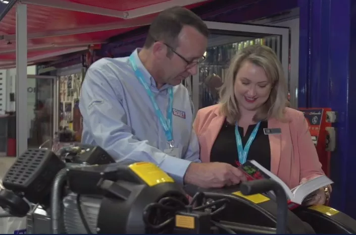 Media Name: automechanika_22.jpg