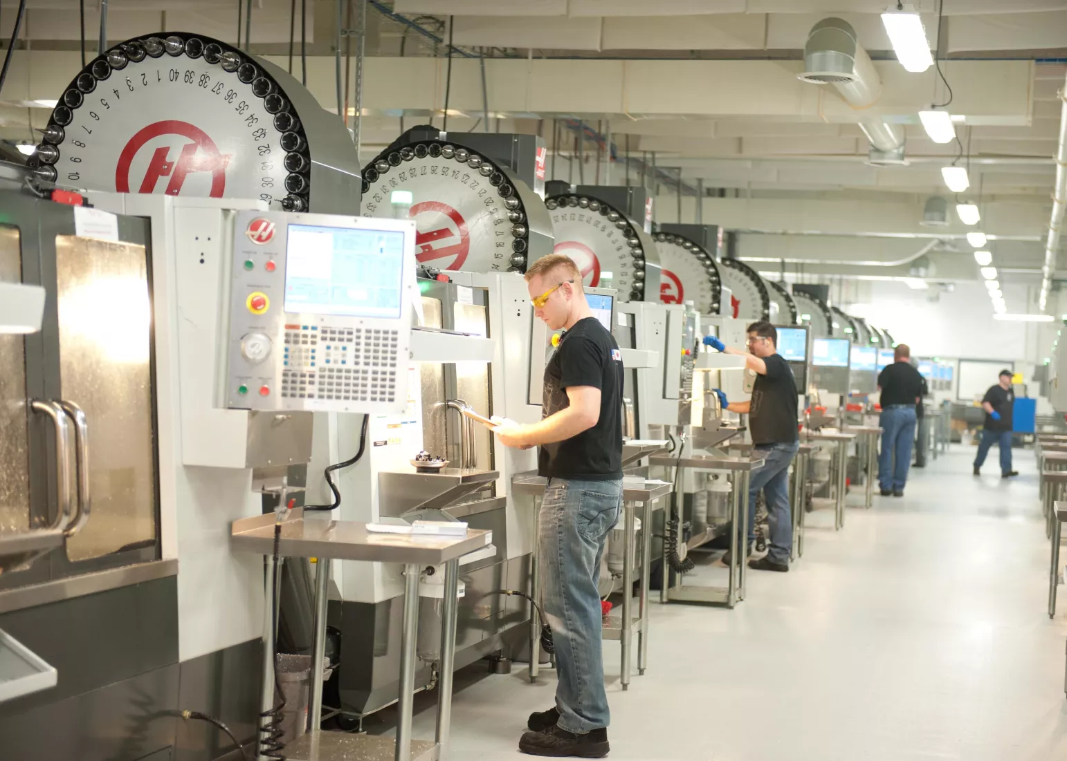 Media Name: cnc_machines.jpg