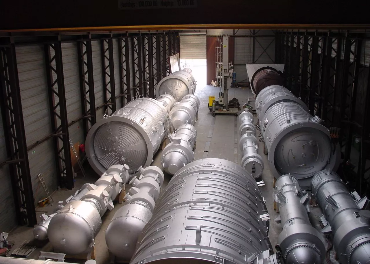 Media Name: heat_exchangers_clad_vessels_.jpg