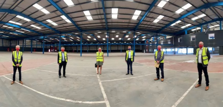 Media Name: kloeckner_metals_uk_board_visiting_the_site.jpg