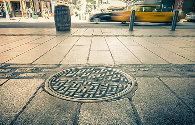 Media Name: manhole_cover_300dpi.jpg