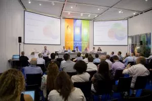 Media Name: salone_ginevra-300x200.jpg