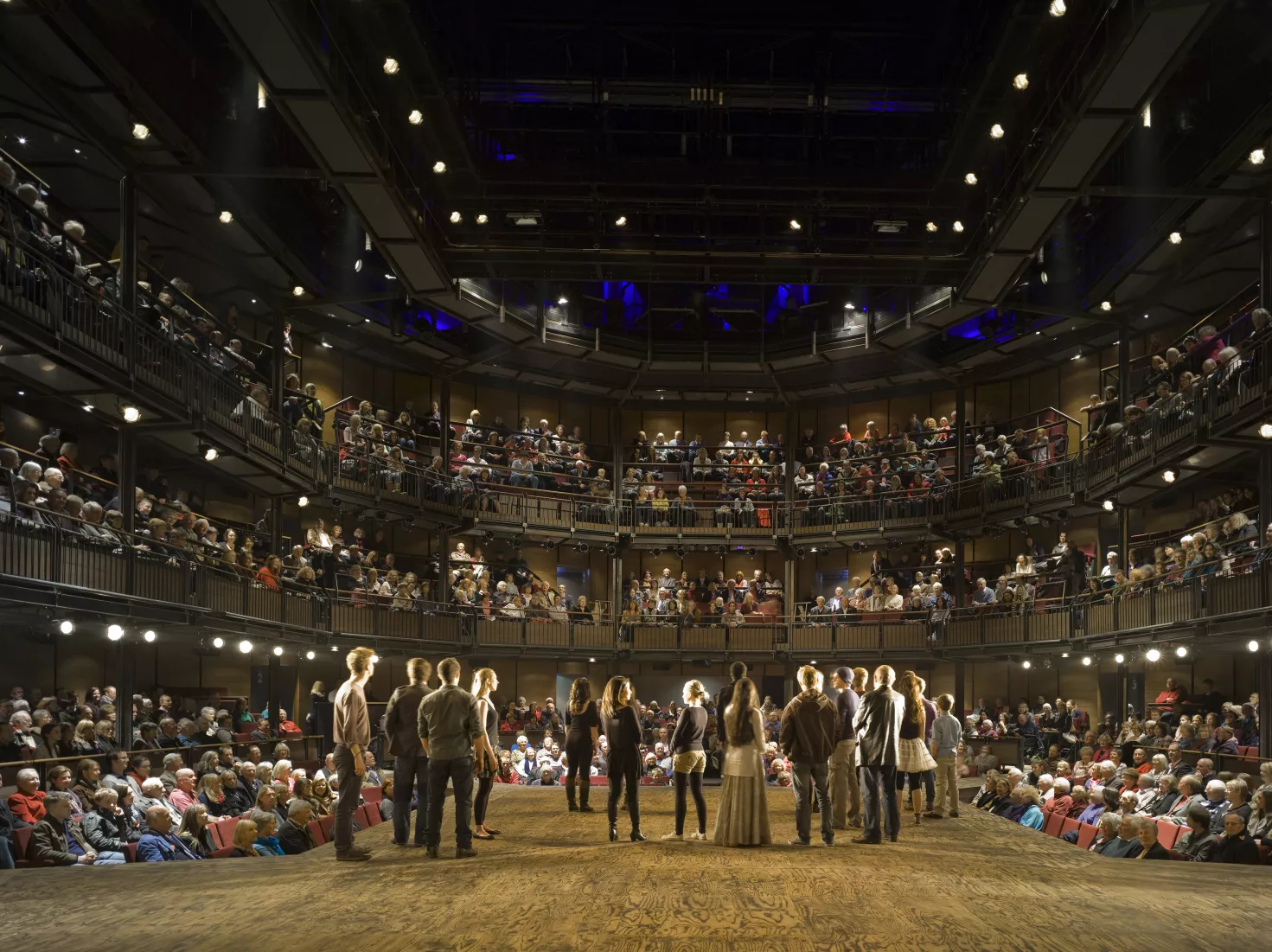 Media Name: wds173_theatre_pic1_pr5585_50330.jpg