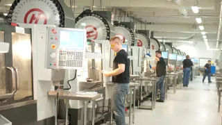 Media Name: cnc_machines.jpg