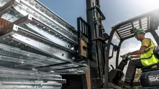 Media Name: corbetts_fork_lift_l_1.jpg