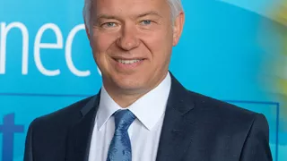 Media Name: david-grosvenor.jpg