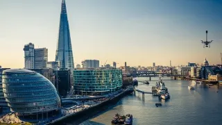 Media Name: ft205-over-london_600x400.jpg