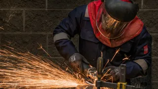 Media Name: hutchinson-welding.jpg