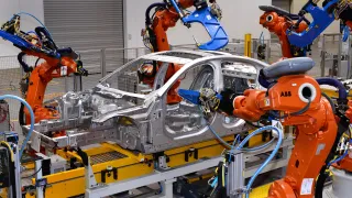 Media Name: jlrxesolihull13041504.jpg