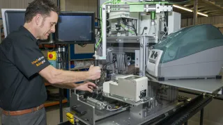 Media Name: mechatronic_action.jpg