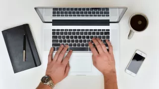 Media Name: hands-coffee-cup-apple.jpg